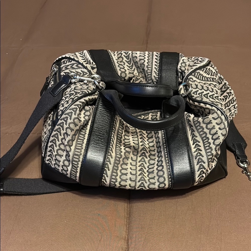 Tory Burch Black and White Geometric Shoulder Bag